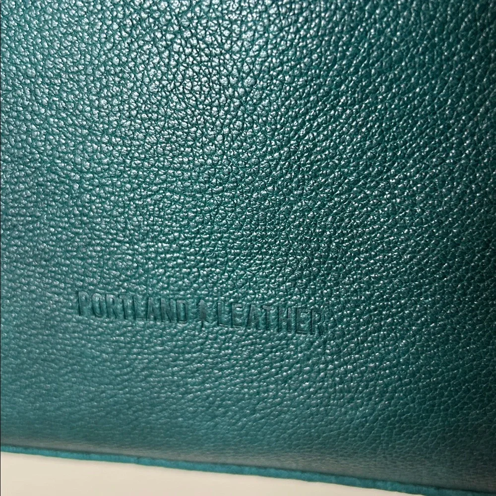 Portland Leather Goods Large Aspen Shoulder Bag, Sea Glass - Picture 3 of 7